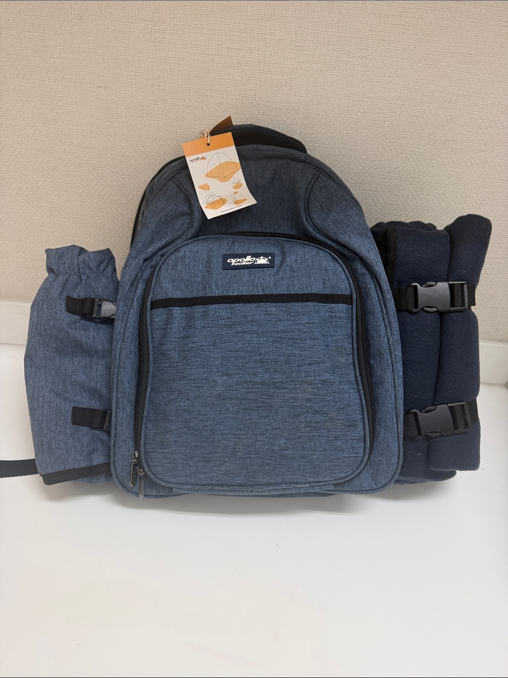 NWT Apollo Walker Picnic Basket Blue Backpack with Adjustable Side Straps